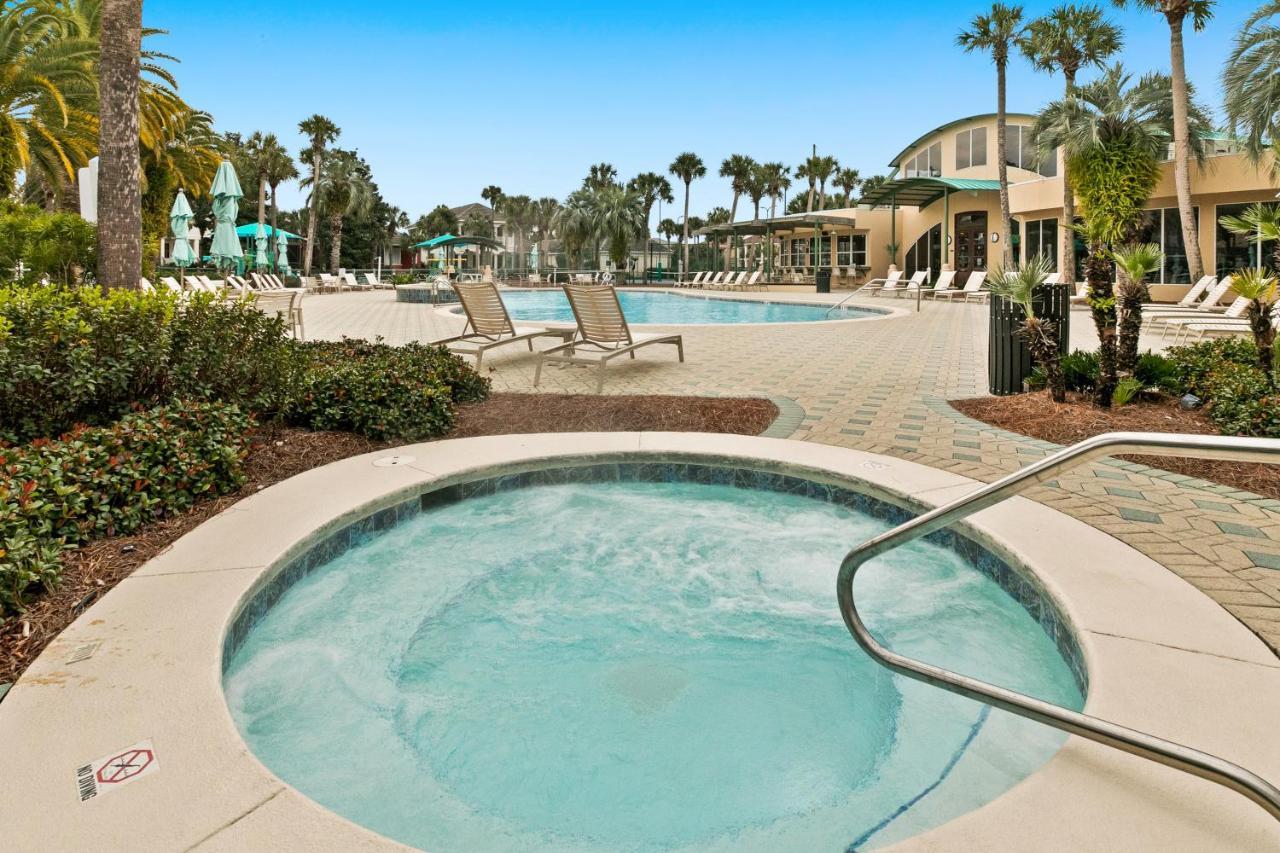 Rendezvous Paradise Destin Luaran gambar