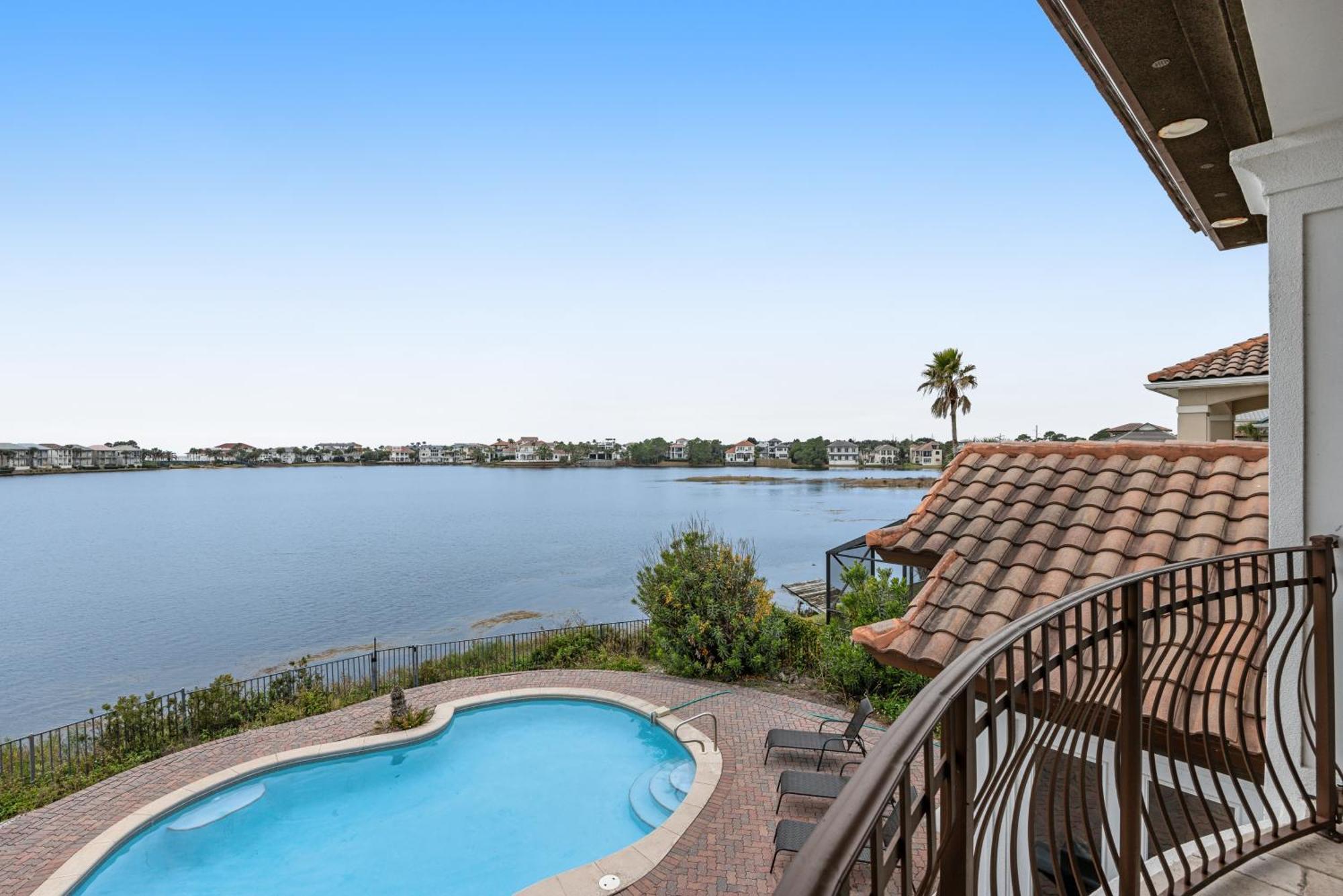 Rendezvous Paradise Destin Luaran gambar